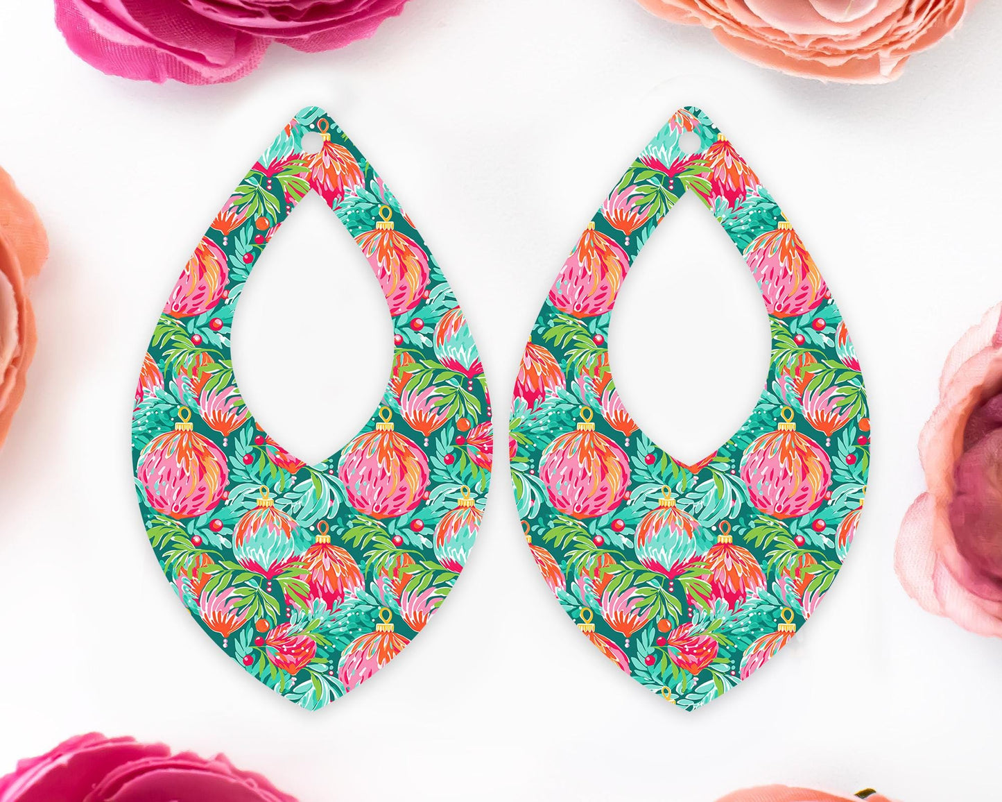 Red Christmas Ornaments Teardrop Earrings Blanks