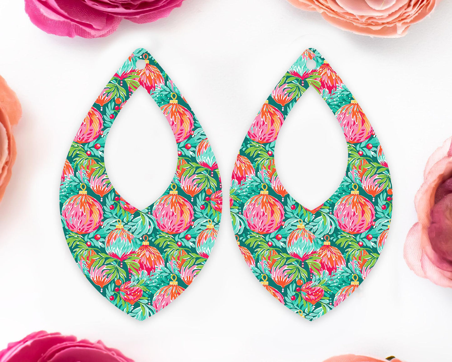 Red Christmas Ornaments Teardrop Earrings Blanks
